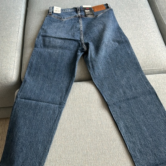 New with Tags! Levi’s Ribcage Angle Straight Size 28x27! - Picture 5 of 5